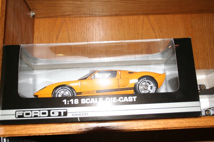 Ford GT die-cast car never opened