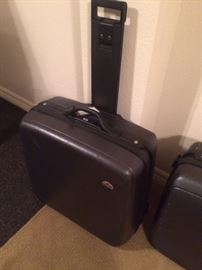 Samsonite luggage 