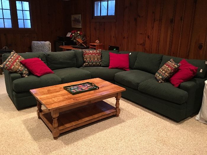 Great Sectional, Gently Used, perfect for your family room!