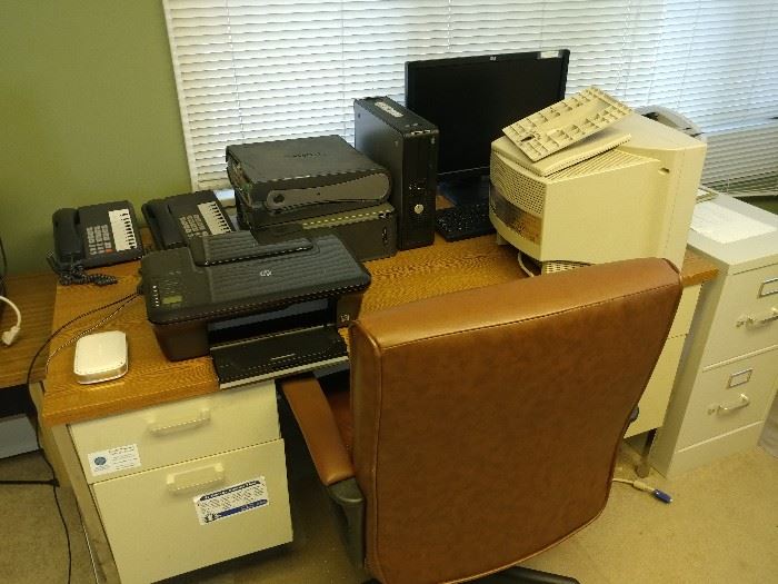 Tons of Computer equipment