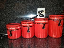 Red canister set