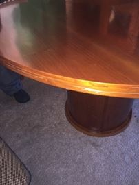 HOUSE OF DENMARK DINING TABLE WITH RETRACTABLE LEAVES - CRACKED SIDE LIP