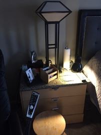 MODERN NIGHTSTANDS WITH MARBLETOP