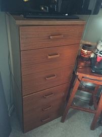 TALL SLIM CHEST OF DRAWERS