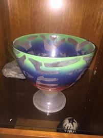 COLORFUL ART GLASS BOWL