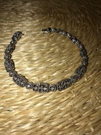 14K SOLID WHITE GOLD & DIAMONDS BRACELET