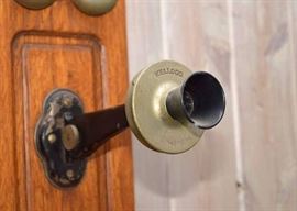 Antique Kellogg Oak Wall Mount Hand Crank Telephone