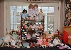 Collection of Dolls (Collectible Dolls, Ethnic & Vintage)