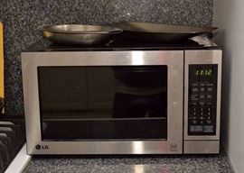 LG Microwave Oven
