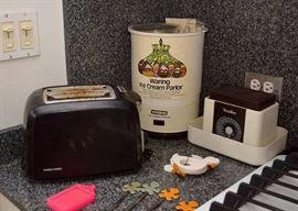 Ice Cream Machine, Toaster, Kitchen Scale