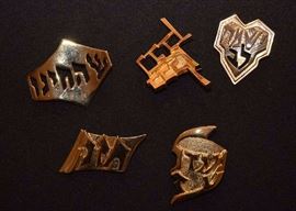 Brooches (Judaica)