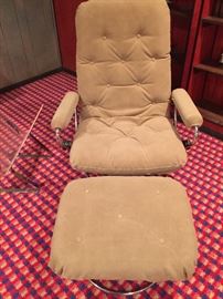 Vintage stress free chair and ottoman