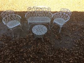 Cast Aluminum Patio Set
