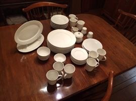 Dish Set