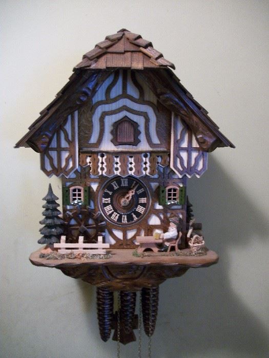 Sternreiter musical 1-day wind animated beer drinker cuckoo clock. Made in Germany, Swiss made music box mechanism, black forest chalet, hand painted! 