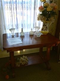 This maple empire writing desk