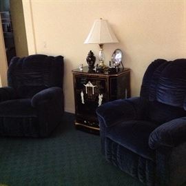 Pair of recliners