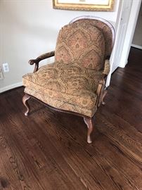 QUEEN ANNE STYLE ARMCHAIR / SIDECHAIR