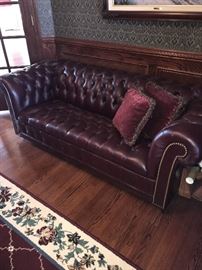 BURGUNDY LEATHER TUFTED CIGAR SOFA 80" LONG X 33' DEEP X 28" TALL