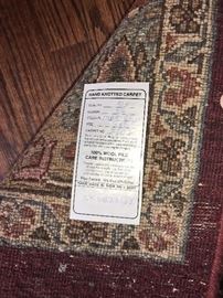 LARGE WOOL AREA RUG -HAND KNOTTED 8' X 10'