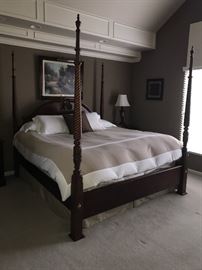 STANLEY FOUR POST KING SIZE BED-MATTRESS NOT INCLUDED