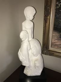 MOTHER AND CHILDREN ARTIST SIGNED SCULPTURE "FISHER-AUSTIN PRODUCTIONS"