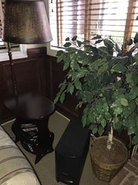 SIDE LAMP WITH TABLE