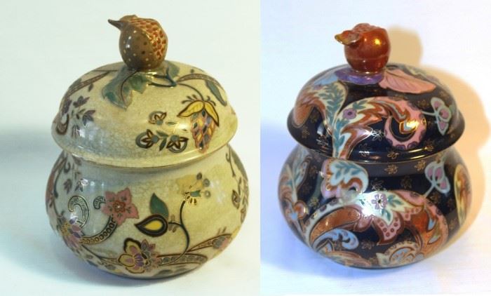 Two lidded porcelain ginger jars by Domine's Collections. Size: 8" H x 6" Dia.