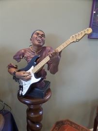 Willitts Designs & Sheng-Lung  sculpture (very unique art)