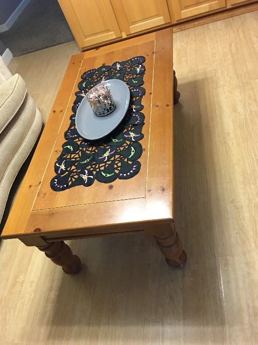 coffee table with matching sofa table