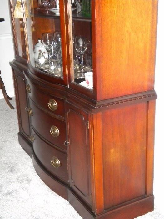 Drexel Travis Court 51″ Bow Front China Cabinet