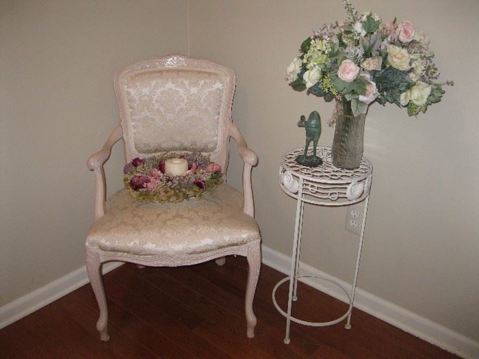 Lovely side chair, iron table
