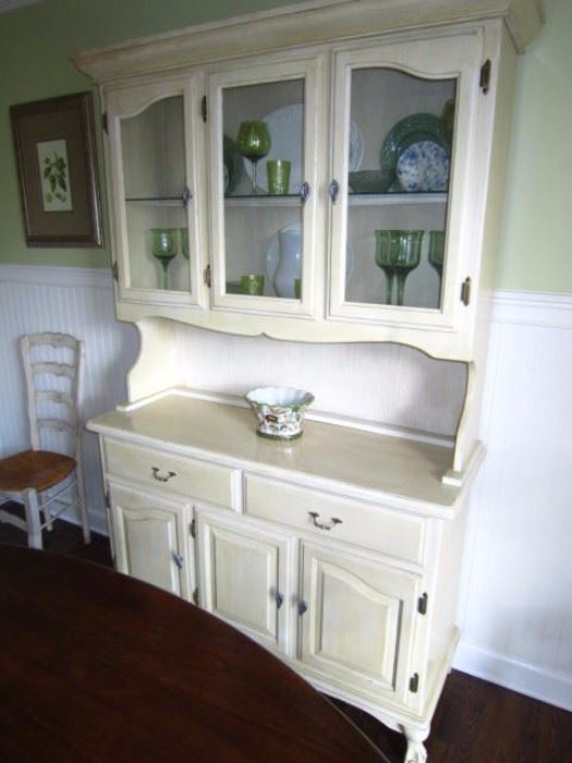 Beautiful French style buffet with hutch, claw feet