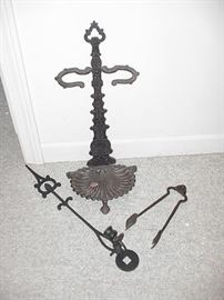 Metal decorative items