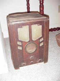 Philco radio cabinet