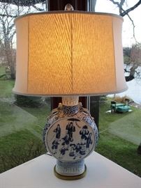 Beautiful antique Chinese lamp with custom shade