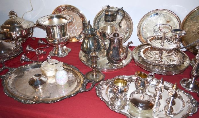 Wallace Baroque Silverplate Tea Set and Trays