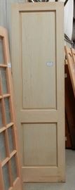Maple door with 2 raised panels