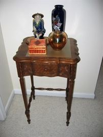 antique occasional table 
