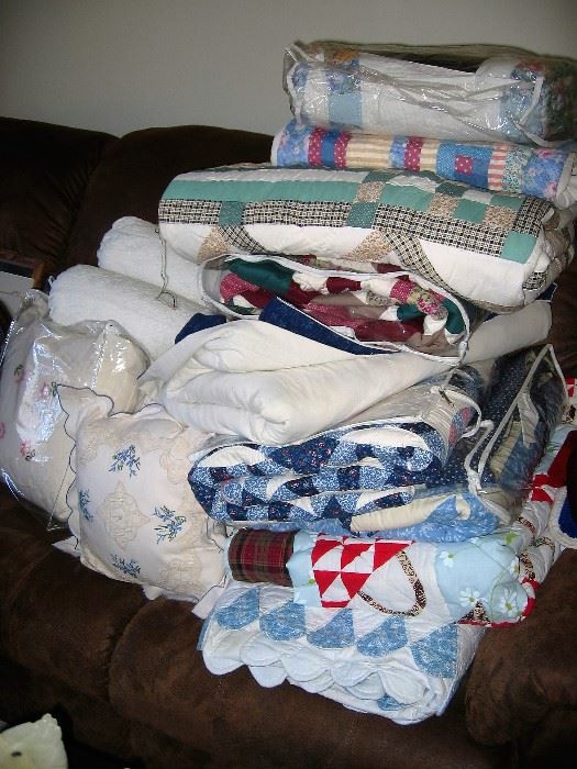 loads of new quilts linens