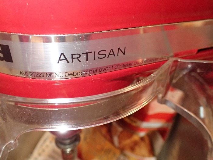 KITCHENAID MIXER WITH ATTACHMENTS AND COVER
