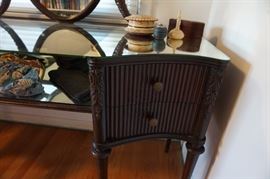 Here is the detail I promised.  So Pretty-and those re vintage purses there on the shelf!