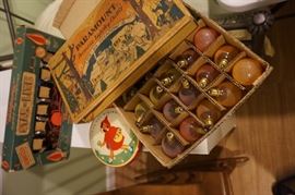 Vintage Holiday light bulbs