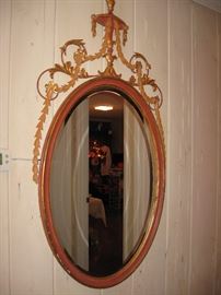 Large decorative oval mirror. In excellent condition. 