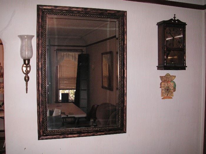Decorator mirror