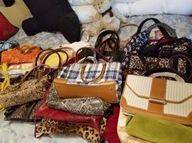purses