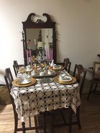 Dining Table and 4 Chairs. Table has built in leaf