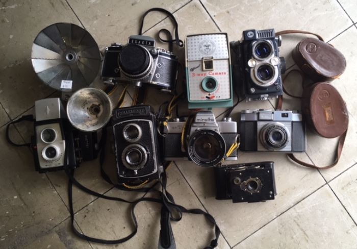 Vintage cameras and accessories 