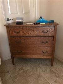 Antique 3-Drawer chest of drawers