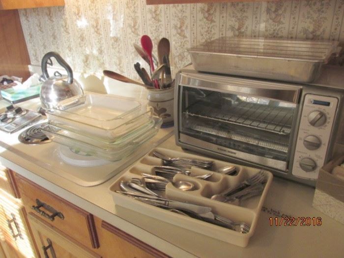 TOASTER, STAINLESS FLATWARE, GLASSWARE